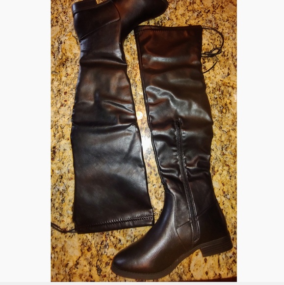 New in box over the knee boots - Picture 2 of 2